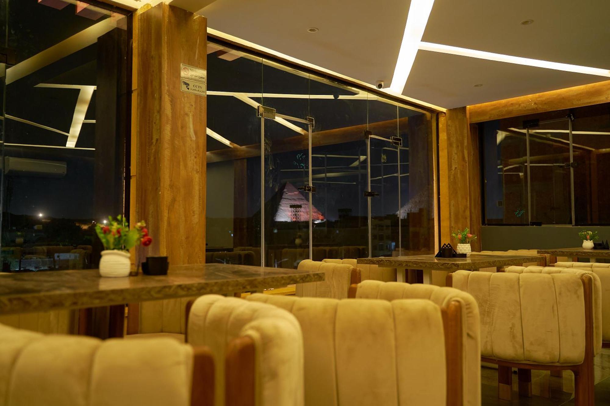 Crown Pyramids View Hotel Giza Dış mekan fotoğraf